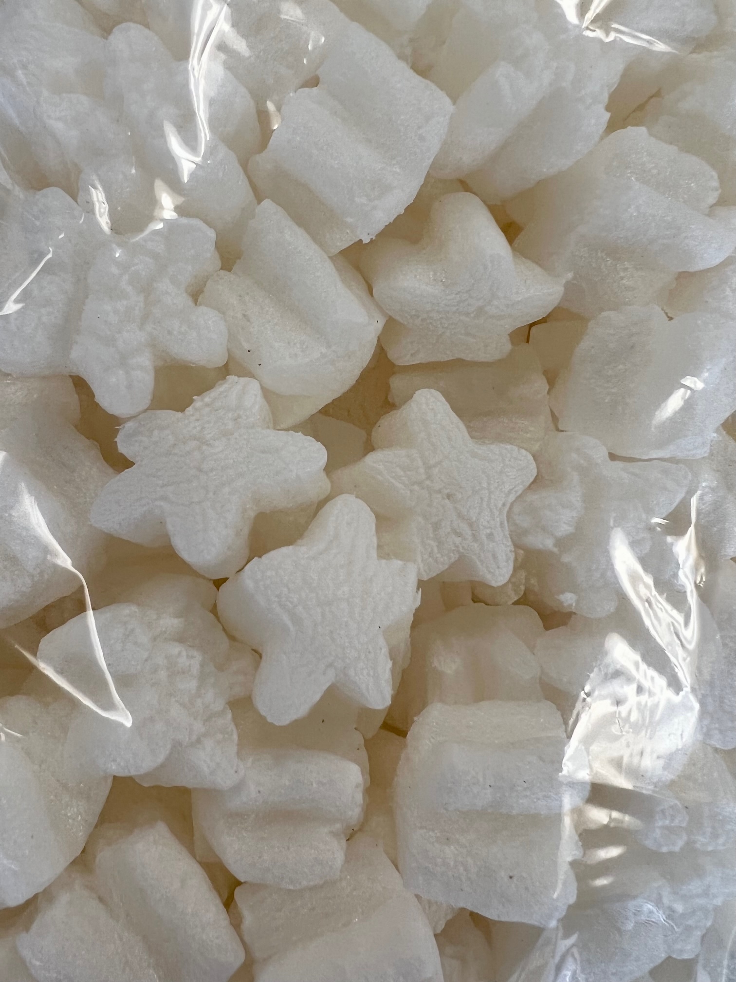 FunPak White Stars Packing Peanuts Mini Pack Plant Based Biodegradable Compostable  0.6 cu ft Bag